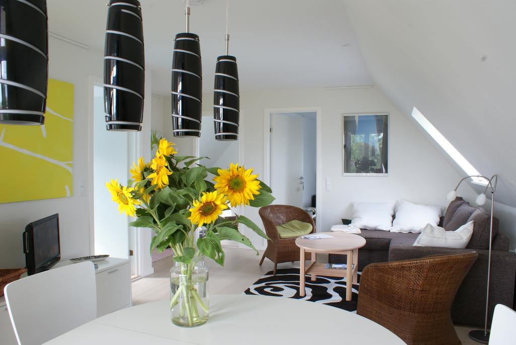 Ruhetgaard Holiday Apartment Aeroskobing Room photo