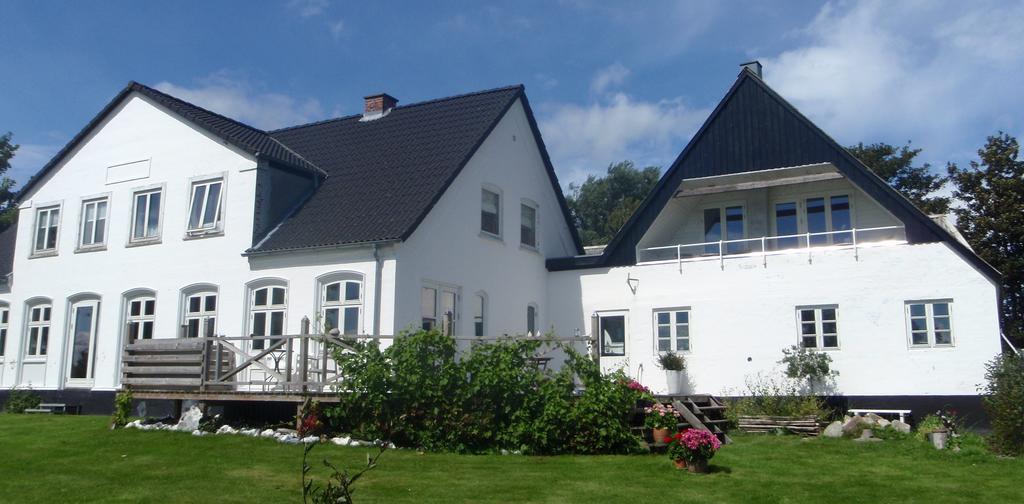 Ruhetgaard Holiday Apartment Aeroskobing Room photo